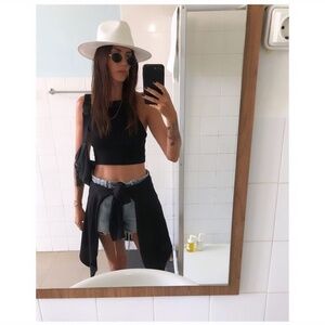 JOËL JOSEPH HAT- SIZE MEDIUM IN WHITE